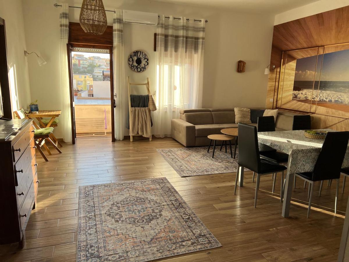 Апартаменти Casa Alfa Кастельсардо Екстер'єр фото